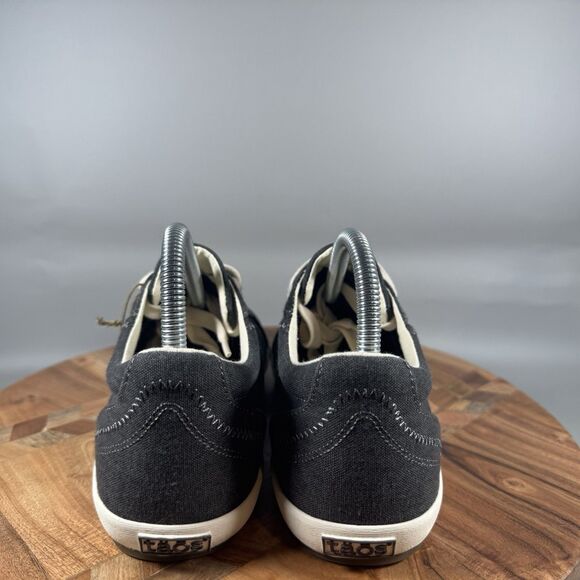 Taos Star Canvas Sneakers Womens 8.5‎ W Wide Grey Low Top Lace Up Shoes New - Picture 4 of 8